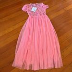 Elegant Pink Midi Dress with Star Accents Photo 10