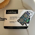 Sand Blossom Wristlet Bag Retailed for 98.00 Gold Photo 2