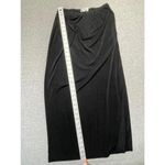 Jaclyn Smith Black skirt Photo 2