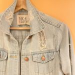 Thread & Supply Alyssa Light Wash Blue Denim Distressed Jacket Size Small Photo 5