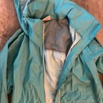 Columbia Raincoat Photo 5
