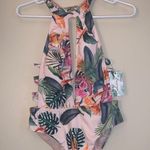 Windsor One piece swimsuit Photo 3