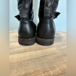 Frye ladies black leather harness detail side zipper riding boots. Size 9B Photo 6