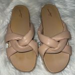 Universal Threads Universal Thread Womens Adley Bow Flip Flop Sandals- Tan/cosette. Size 9.5 Photo 1