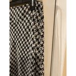 A Byer A. Byer Skirt Med. Photo 1