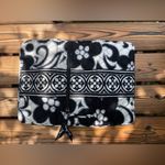 Vera Bradley  Black and White Patterned Clutch Photo 3