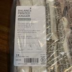 Athleta Pants Womens 1X Balance Jogger Oatmeal Camo Semi Fitted Plush Athleisure Photo 3