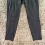 Athleta Salutation Stash 7/8 Tight Sz L Photo 2