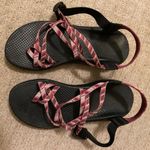 Chacos purple multicolor toe strap sandals Photo 0