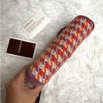 Coach NWT  Hampton Houndstooth Kisslock Wristlet Photo 2