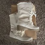 Natural Sport Lainey White Faux Fur Lace Up Design Boots Size 6 NWT Dr Scholl Brown Photo 5