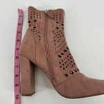 Steve Madden  Ennie Rose Suede Cutout Mid-Calf light pink Boots boho size 7.5 Photo 3