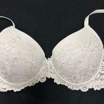 Marilyn Monroe White lace bra Photo 0