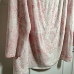 Lululemon plus size 18 back in action T shirt Photo 5