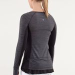 Lululemon Run In The Sun With Thumb Holes Photo 0