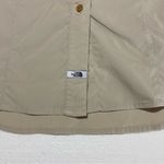 The North Face Womens Size Medium Gorpcore Utility Front Button Shirt Back Vented Photo 2