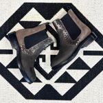 Jeffrey Campbell Edmond Leather Chelsea Ankle Boot Grey Multi Exotic Size 6 Photo 6