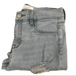 PacSun  Super Stretch Gray Distressed  Mid- Rise Womens Jeggings Sz 26 Photo 3