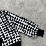 NWT Commense Women’s Velvet Photo 6