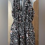 BTFBM Black and White Patterned Mini Dress with Specks of Burnt Orange. Size L Photo 2