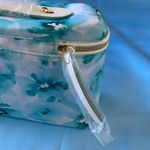 Estée Lauder  Teal and White Floral Cosmetics Bag Photo 3