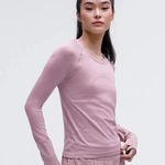 Lululemon  Long Sleeve Swiftly Tech Photo 0