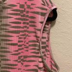 Jamie Sadock Pink & Grey Sleeveless Tiger Shark Print Golf Tank Size L Size L Photo 4