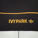 Ivy Park x Adidas netted Jersey crop top Short sleeve crew neck black orange L Photo 4