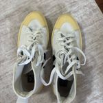 VEJA  high top sneaker women’s size 7 Photo 4