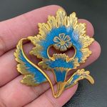 Vintage 1985 MMA Metropolitan Museum of Art Goldplated Blue Enamel Flower Brooch Photo 1