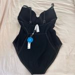 Cupshe  Black Ivory Contrast Stitched push up Plus Size One Piece Swimsuit Photo 3