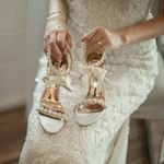 Badgley Mischka Ivory Satin Heels Photo 1