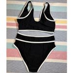 NWOT Chic Black & White High Photo 1