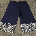 Isaac Mizrahi New Blue Pebble Knit Culottes with White Lace Floral Trim LP Photo 13