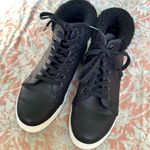 Sonoma Women’s booties with Sherpa trim 🖤🖤 Photo 6