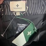 Tuckernuck NWT  Marnie floral top midnight posie Sz M black cream Photo 7