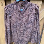 ee:some Cheetah print top Photo 3