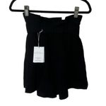 & Other Stories & Other Stories SZ 0 black high-waisted shorts Photo 5