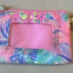 Lilly Pulitzer  Wallet. Photo 2