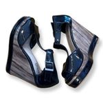 Black Patent Leather Faux Wood Grain Peep Toe SZ.8. High heel Wedge 5" Italian Photo 13