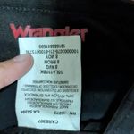 Wrangler  ATG All Terrain Gear Women’s Khaki Cargo Pants 8  Mid Rise Photo 2