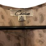 Cecico  beige and brown animal print flowy sleeveless blouse size medium Photo 2