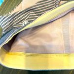 Lululemon  sports bra - size 8 Photo 3