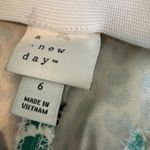 A New Day Women's Size 6 Green Geo Print High-Rise Slim Fit Stretch Ankle Pants Photo 4