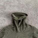 The North Face  Green Cowl Neck Pullover Sweater SIZE L Photo 1