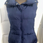 Forever 21  Navy Blue Puffer Vest small S Photo 0