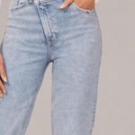 Abercrombie & Fitch Curve Love Ultra High Rise 90s Straight Jeans Photo 0