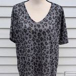  Oversized Animal Print V-Neck Top | Lucky Brand Short Sleeve Shirt Photo 0