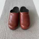 Lands' End Lands’ End Cognac Brown Leather Clogs Mules Size 9 Photo 10