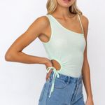 Le lis Green One Shoulder Cutout Thong BodySuit New Photo 2